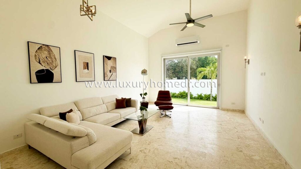 Casa de Cam[p La Romana Villa For Sale Vereda 21