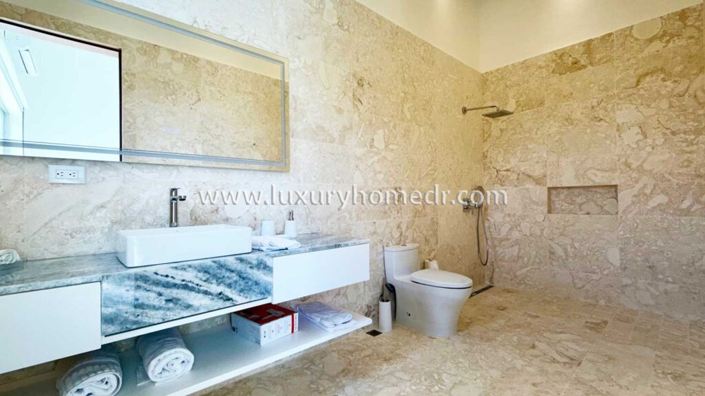 Casa de Cam[p La Romana Villa For Sale Vereda 25