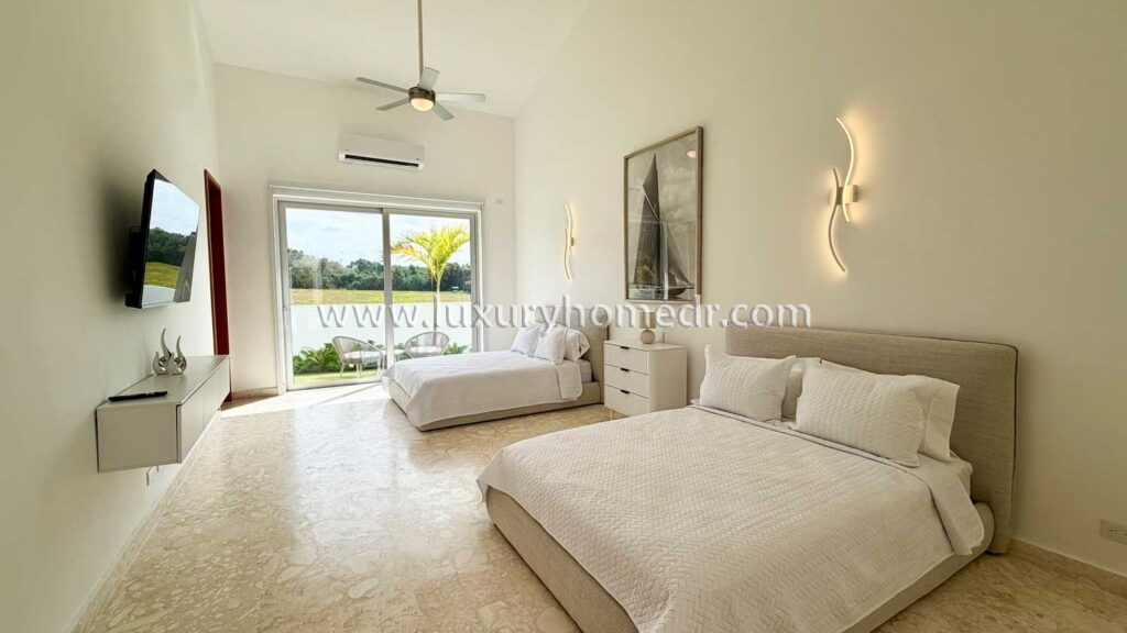 Casa de Cam[p La Romana Villa For Sale Vereda 28