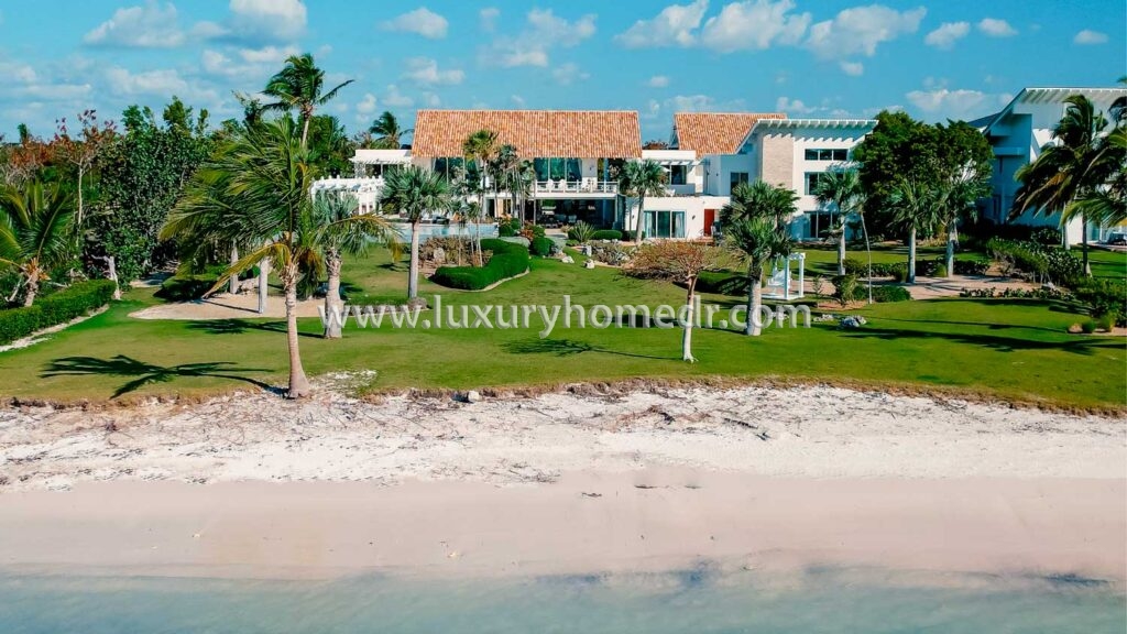 Oceanfront Villa Juanillo Cap Cana 1