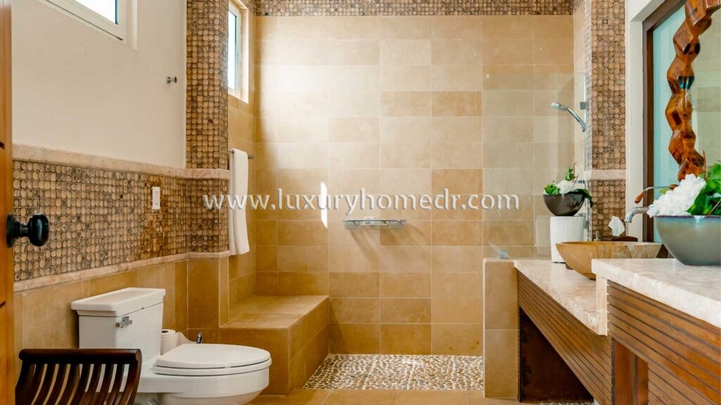 Oceanfront Villa Juanillo Cap Cana 10