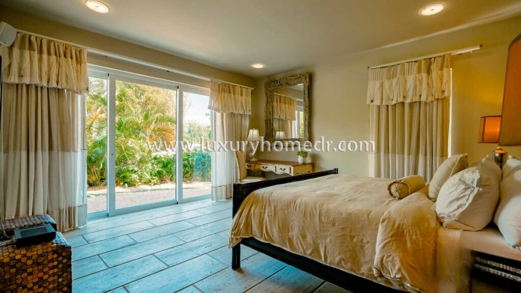 Oceanfront Villa Juanillo Cap Cana 15