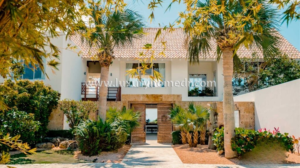 Oceanfront Villa Juanillo Cap Cana 7