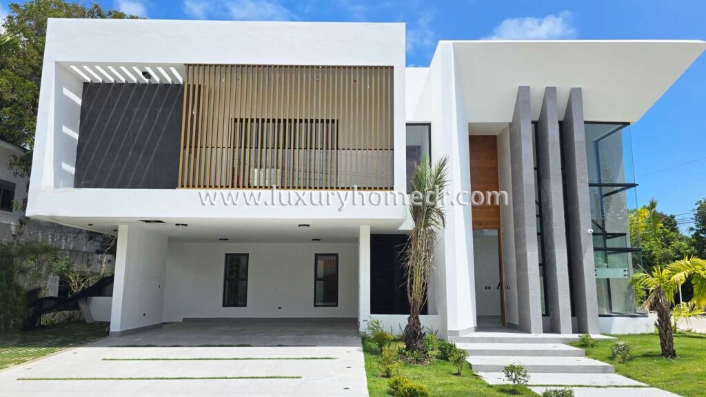 Elegant 4BR Villa Brand New in Punta Cana Viollage 2