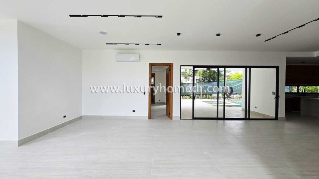 Elegant 4BR Villa Brand New in Punta Cana Viollage 25