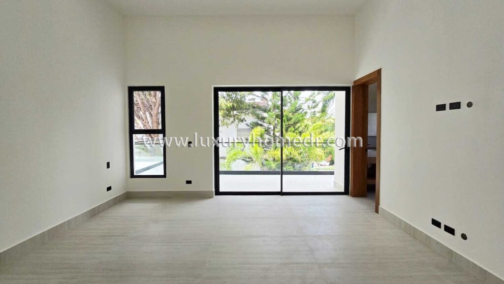 Elegant 4BR Villa Brand New in Punta Cana Viollage 5