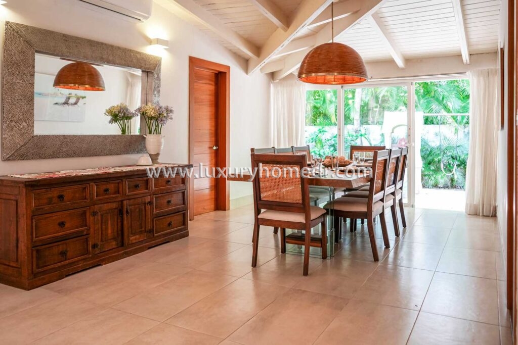 Villa in Los Lagos Casa de Campo La Romana 28
