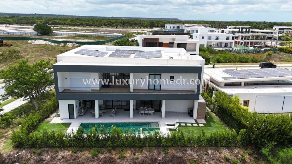 Modern villa in Las Iguanas Cap Cana 43