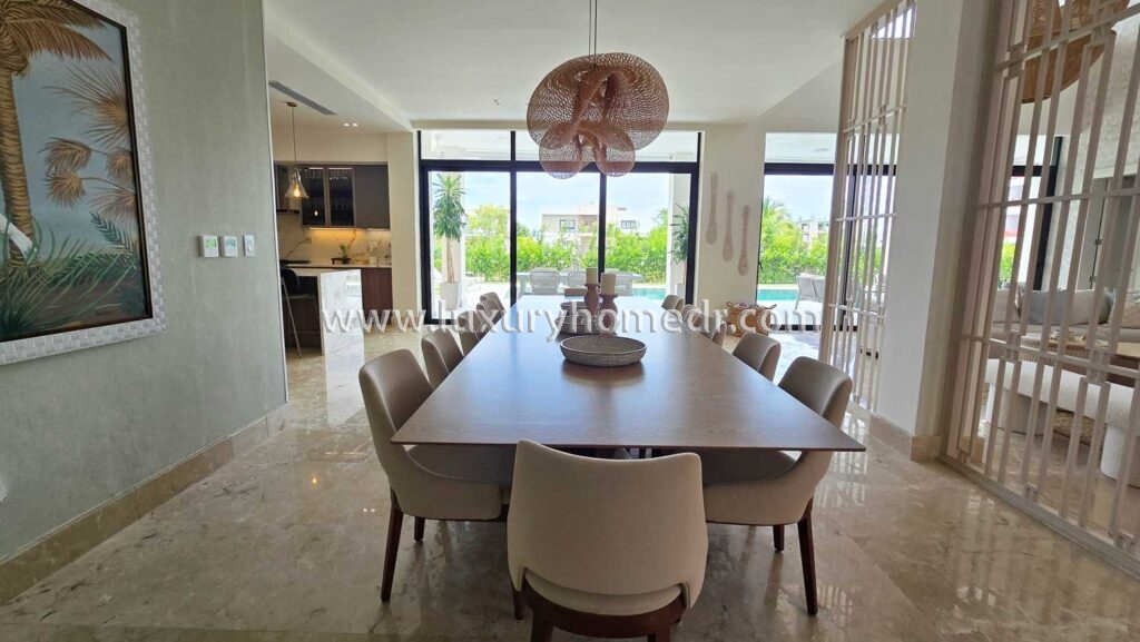 Modern villa in Las Iguanas Cap Cana 2