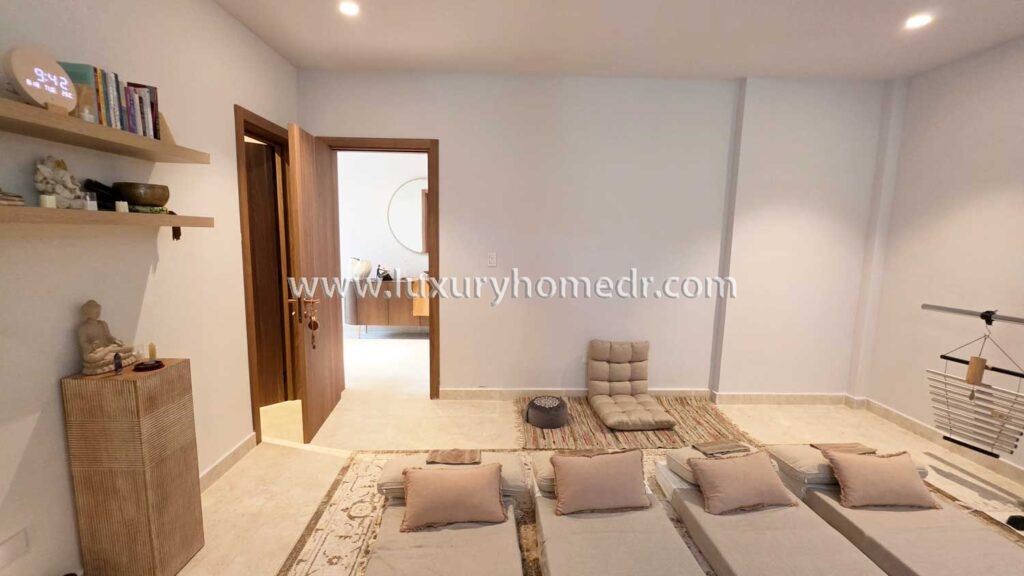 Villa Moderna For Sale in Punta Cana Village 14