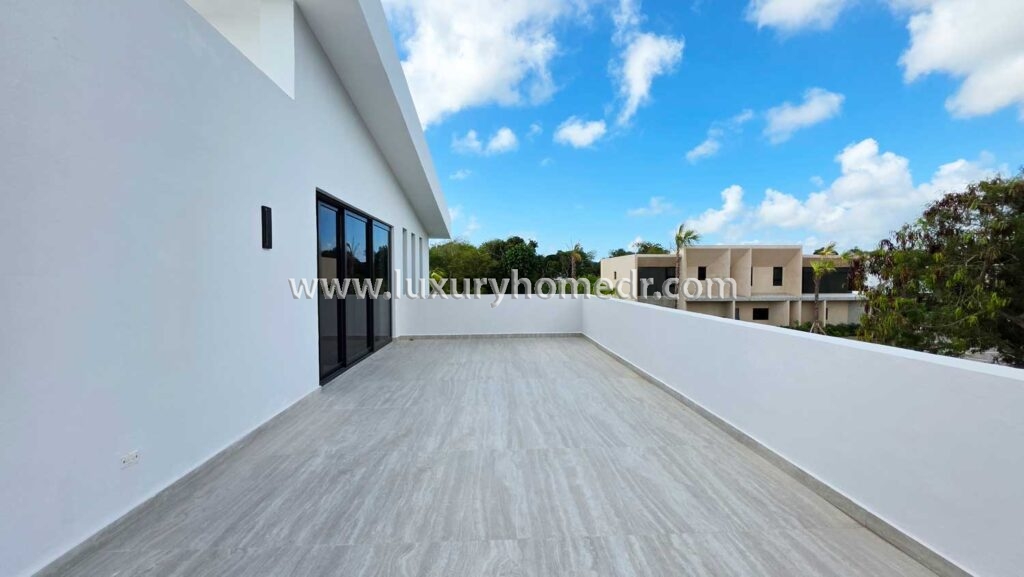 Villa Moderna For Sale in Punta Cana Village 24