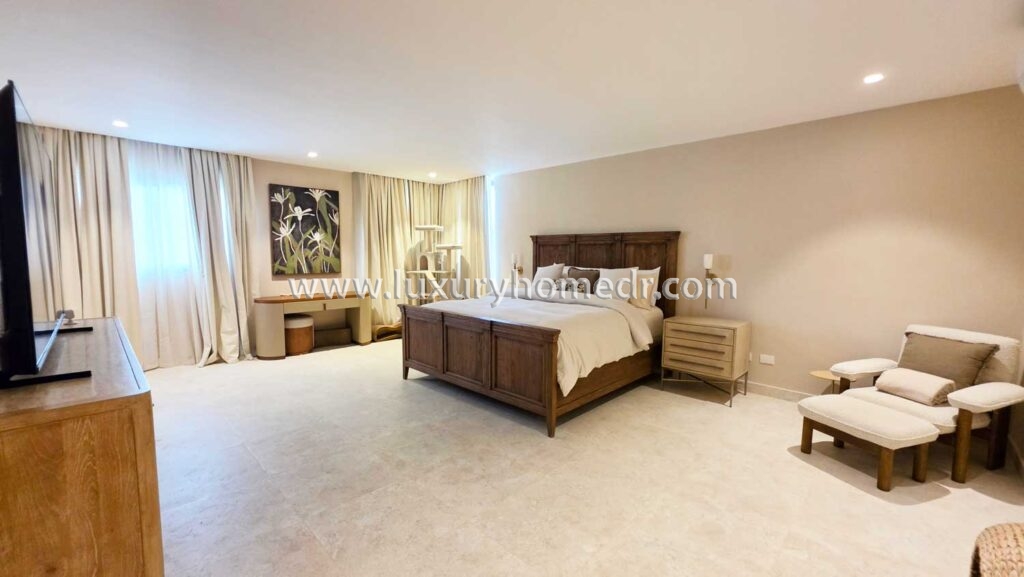 Villa Moderna For Sale in Punta Cana Village 30