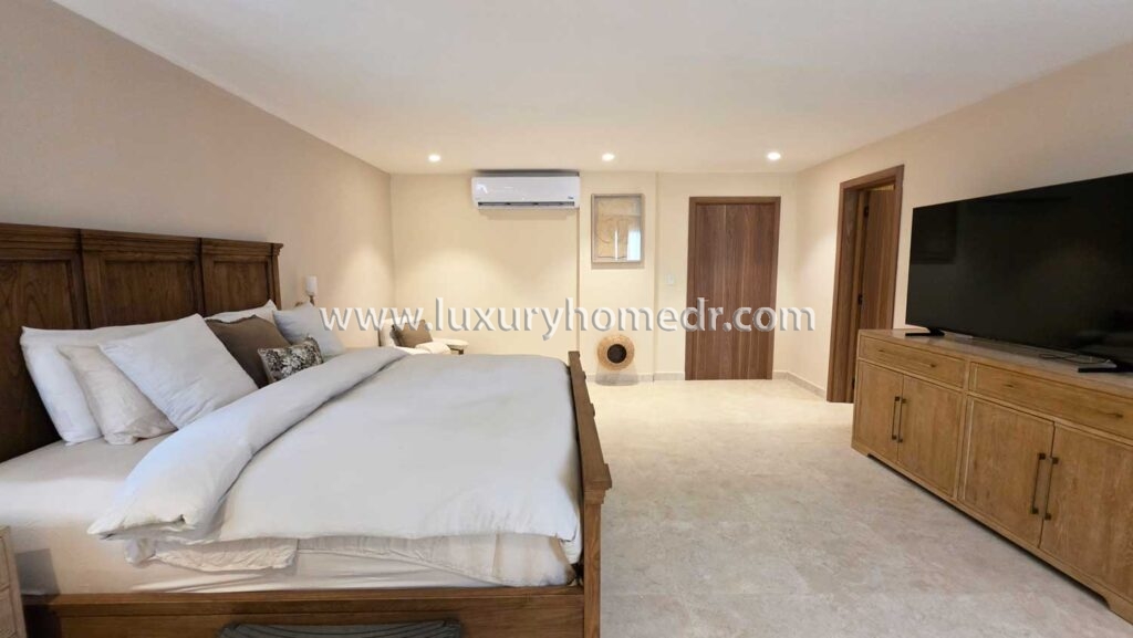Villa Moderna For Sale in Punta Cana Village 31