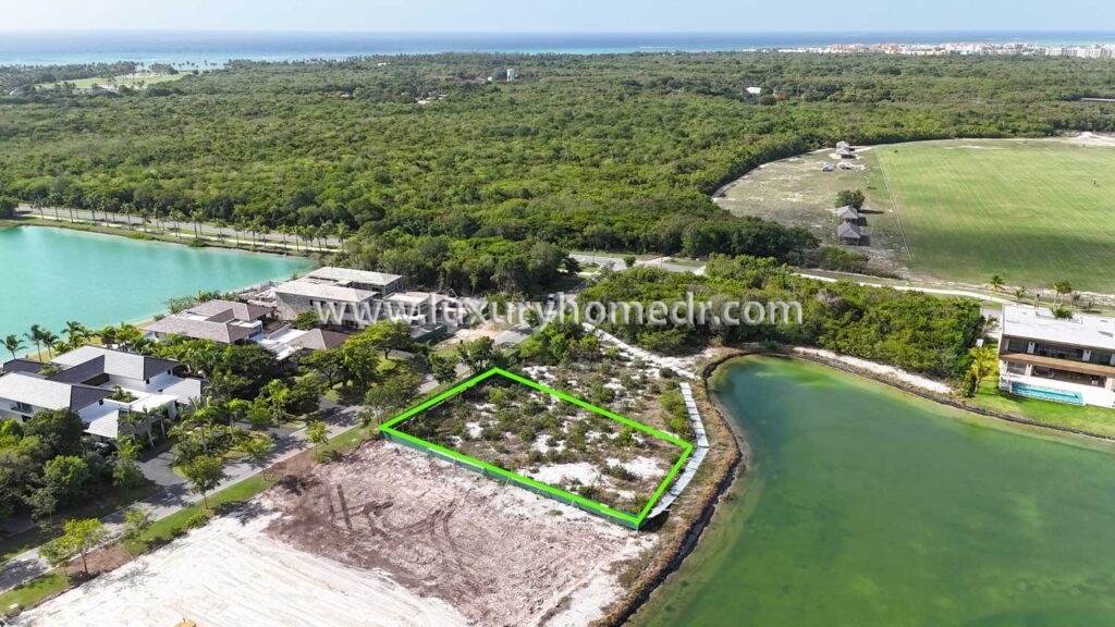 Plot of Land For Sale in Punta Cana Resort Los Lagos 2