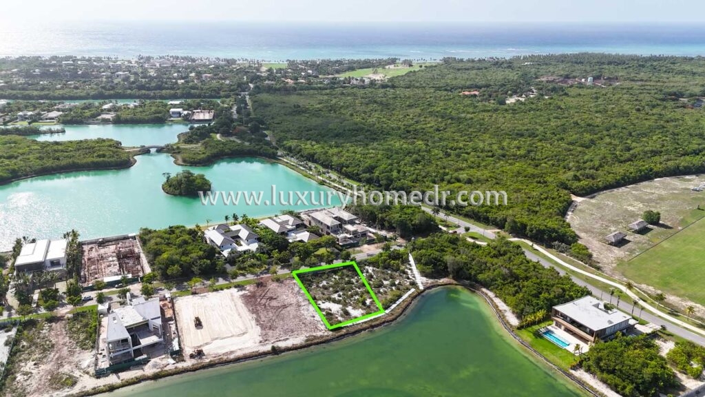 Plot of Land For Sale in Punta Cana Resort Los Lagos 3