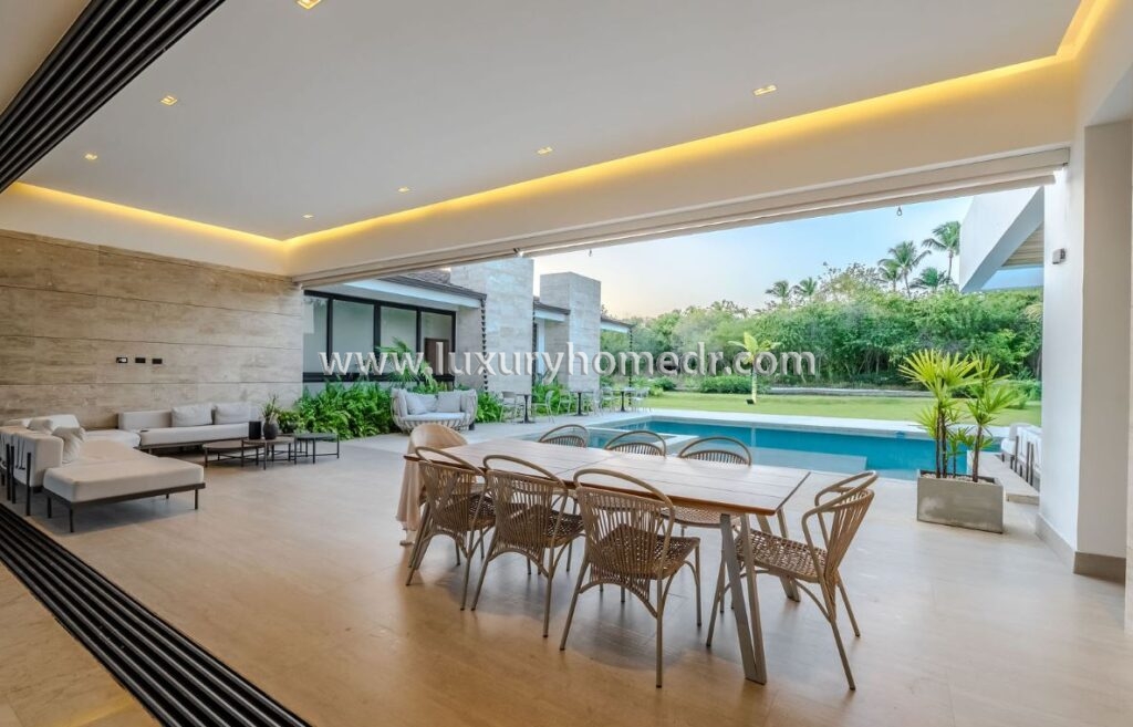 6BR Villa For Sale in Casa de Campo 9