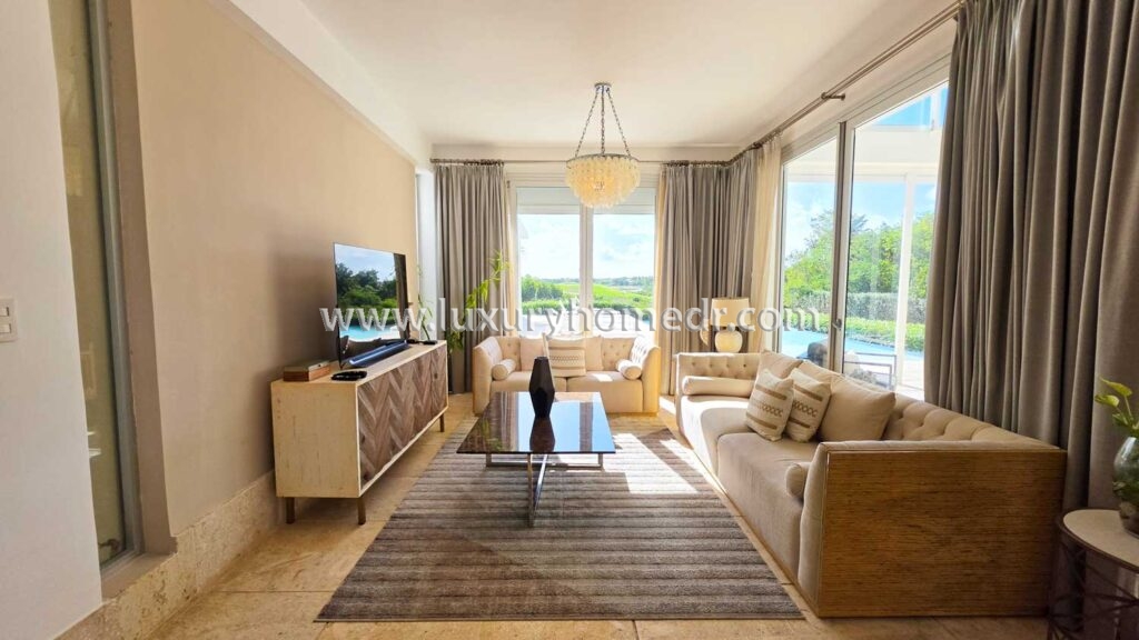 For Sale Golf View Villa 5BR in Hacienda Punta Cana Resort 3