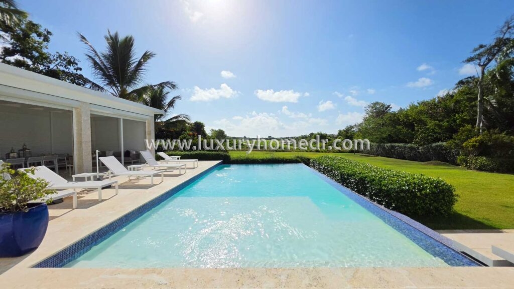 For Sale Golf View Villa 5BR in Hacienda Punta Cana Resort 4