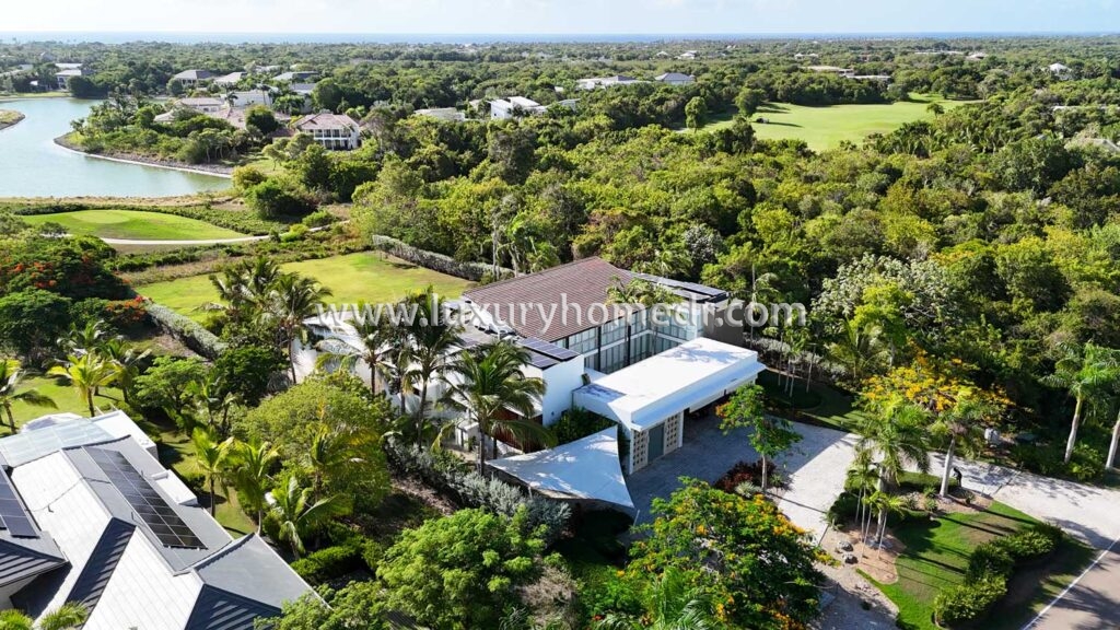 For Sale Golf View Villa 5BR in Hacienda Punta Cana Resort 39