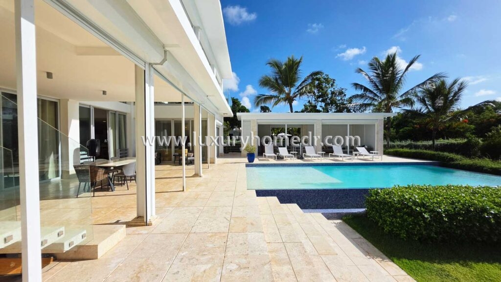 For Sale Golf View Villa 5BR in Hacienda Punta Cana Resort 6