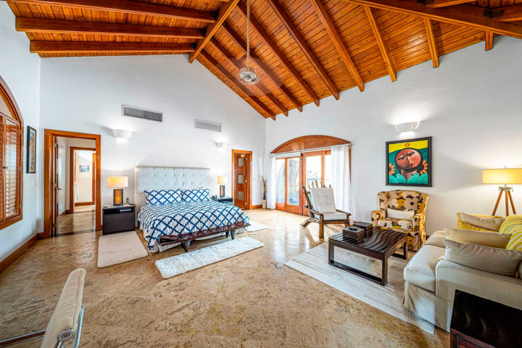 Spacious bedroom with seating area